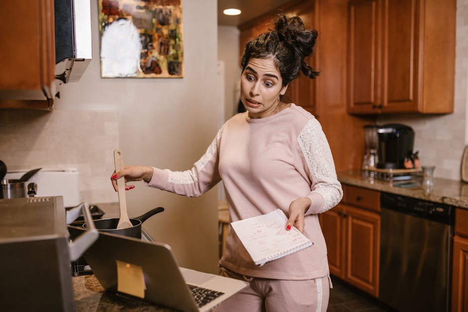 How to Manage Mail Forwarding Like a Pro